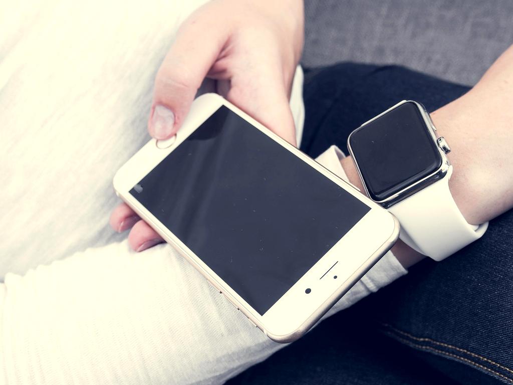 Person connecting wearable device